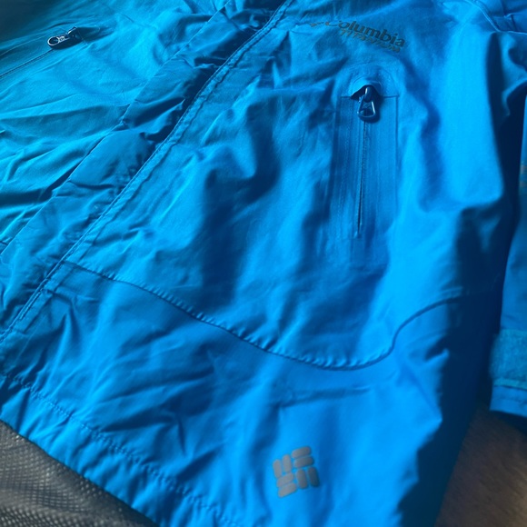 COLUMBIA SPORTSWEAR Youth rain jacket EUC - Picture 3 of 13